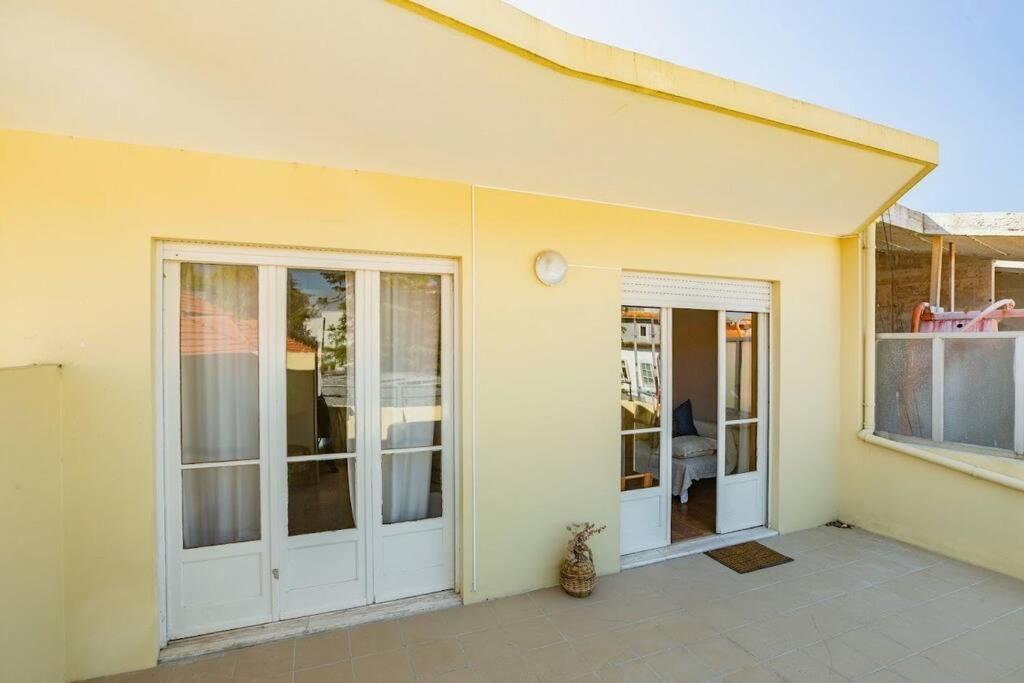 Camarao Apartment Porto Exterior photo